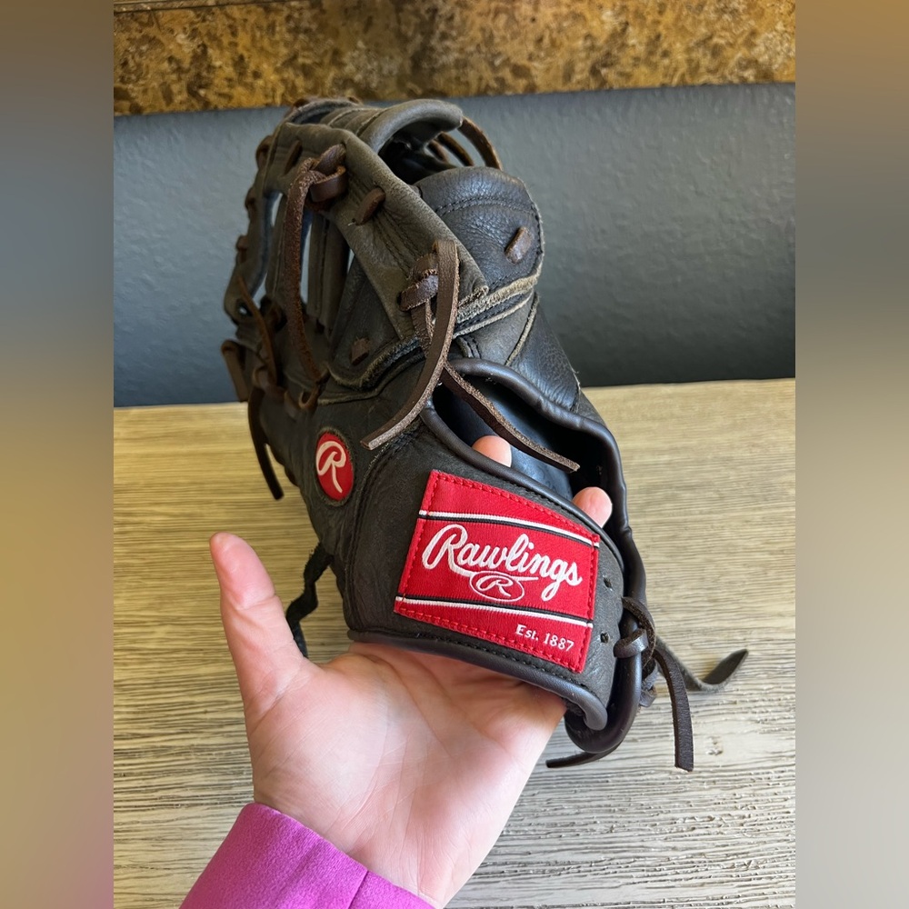 Rawlings Left Hand First Base Baseball Glove - image 2